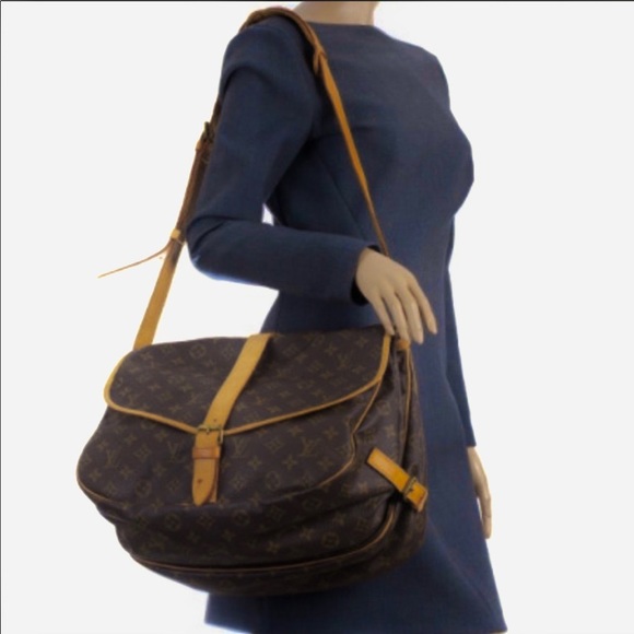Louis Vuitton Handbags - 🍀BEAUTIFUL🍀Louis Vuitton Saumur 35